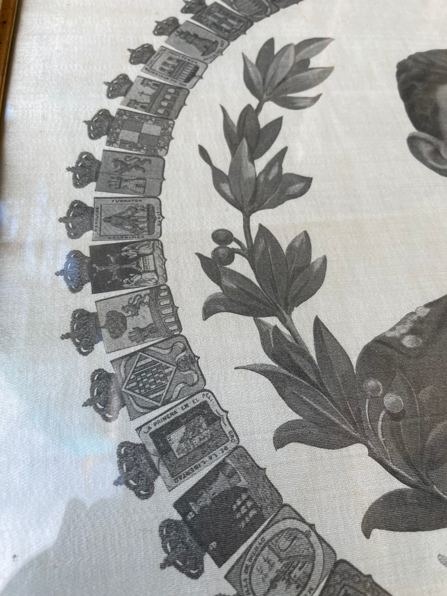 Tela Proclamación Alfonso XIII Rey España