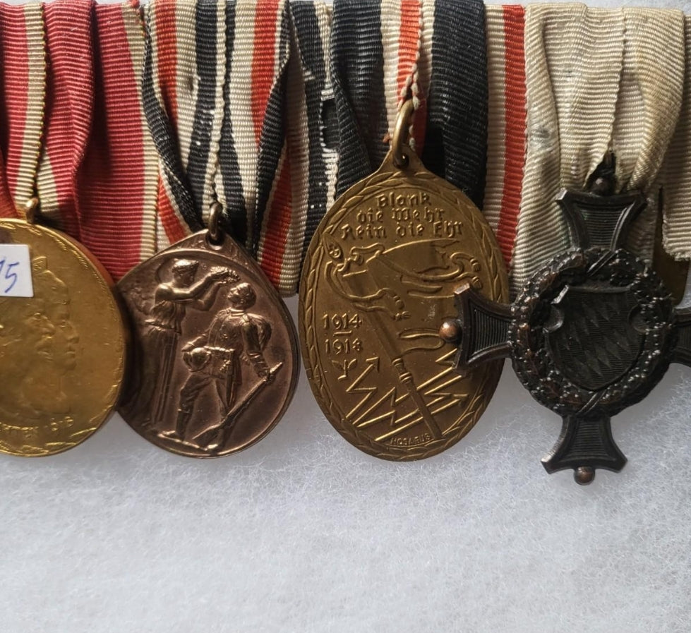 World War I pin medals