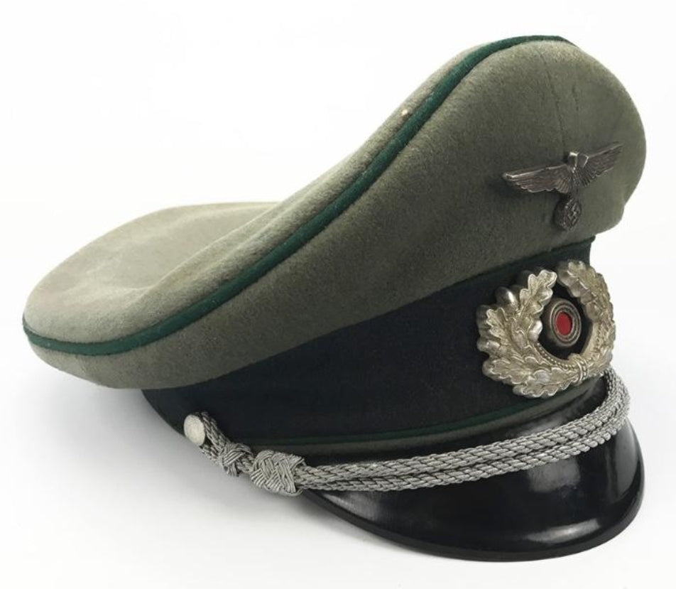 Administrative officer's plate cap.