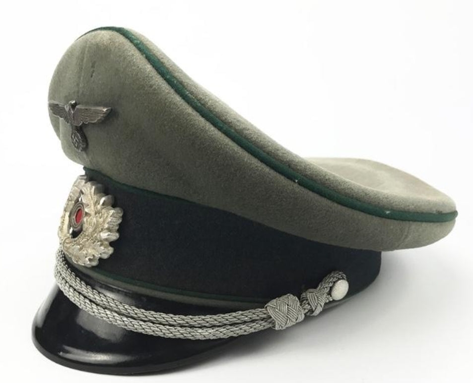 Administrative officer's plate cap.