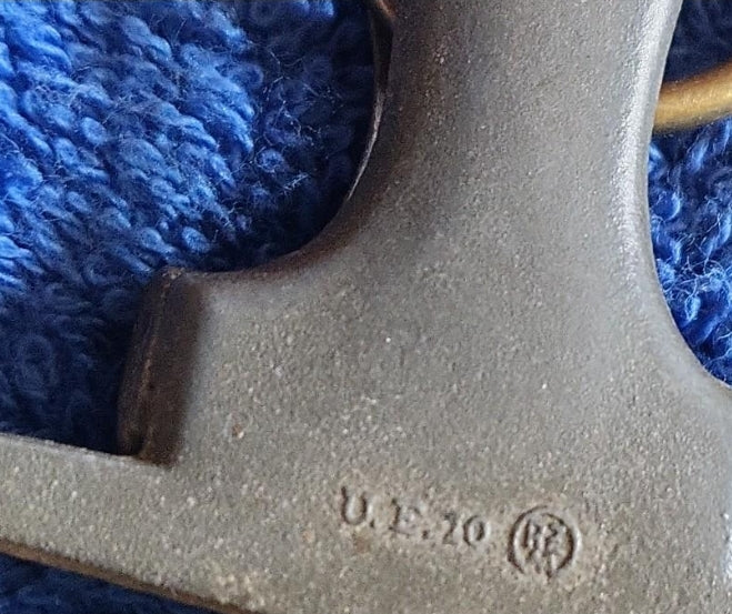 Daga de oficial de la Luftwaffe alemana de la Segunda Guerra Mundial.