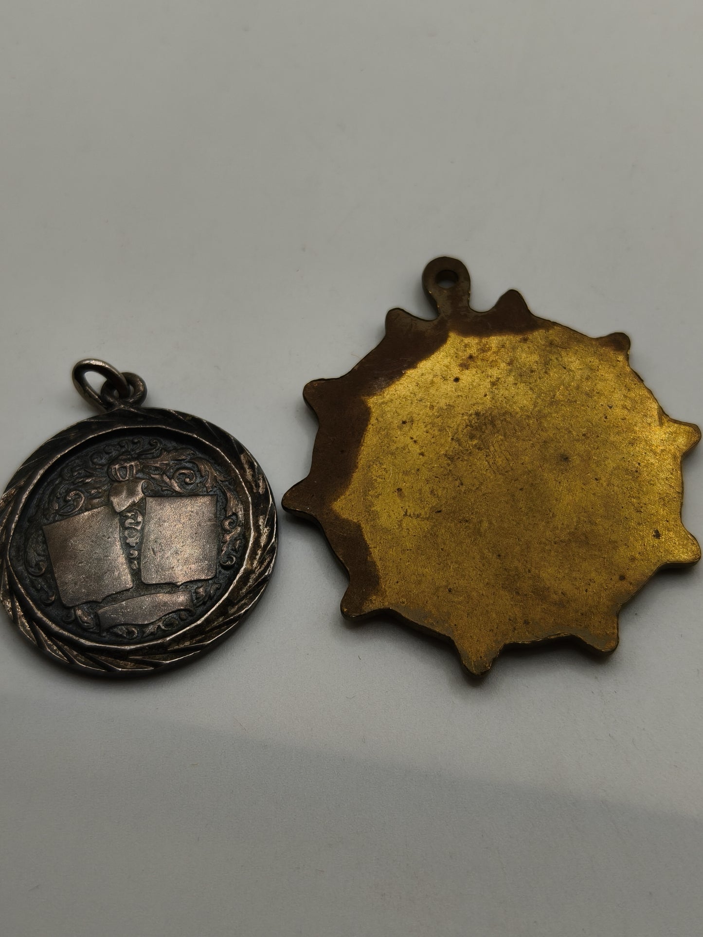 Lote medallas Guernica. II República