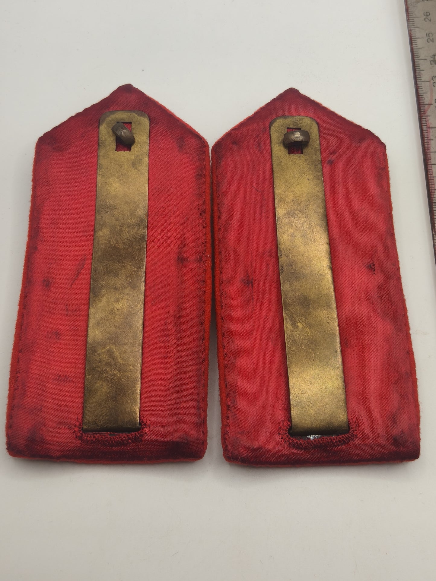 Spanish diplomatic epaulettes. Goldwork