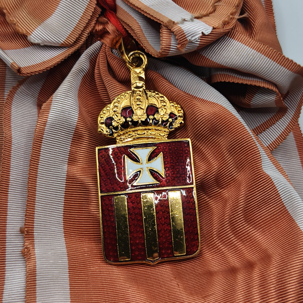 Sash and Badge, Order of Santa Maria de la Merced. Spain