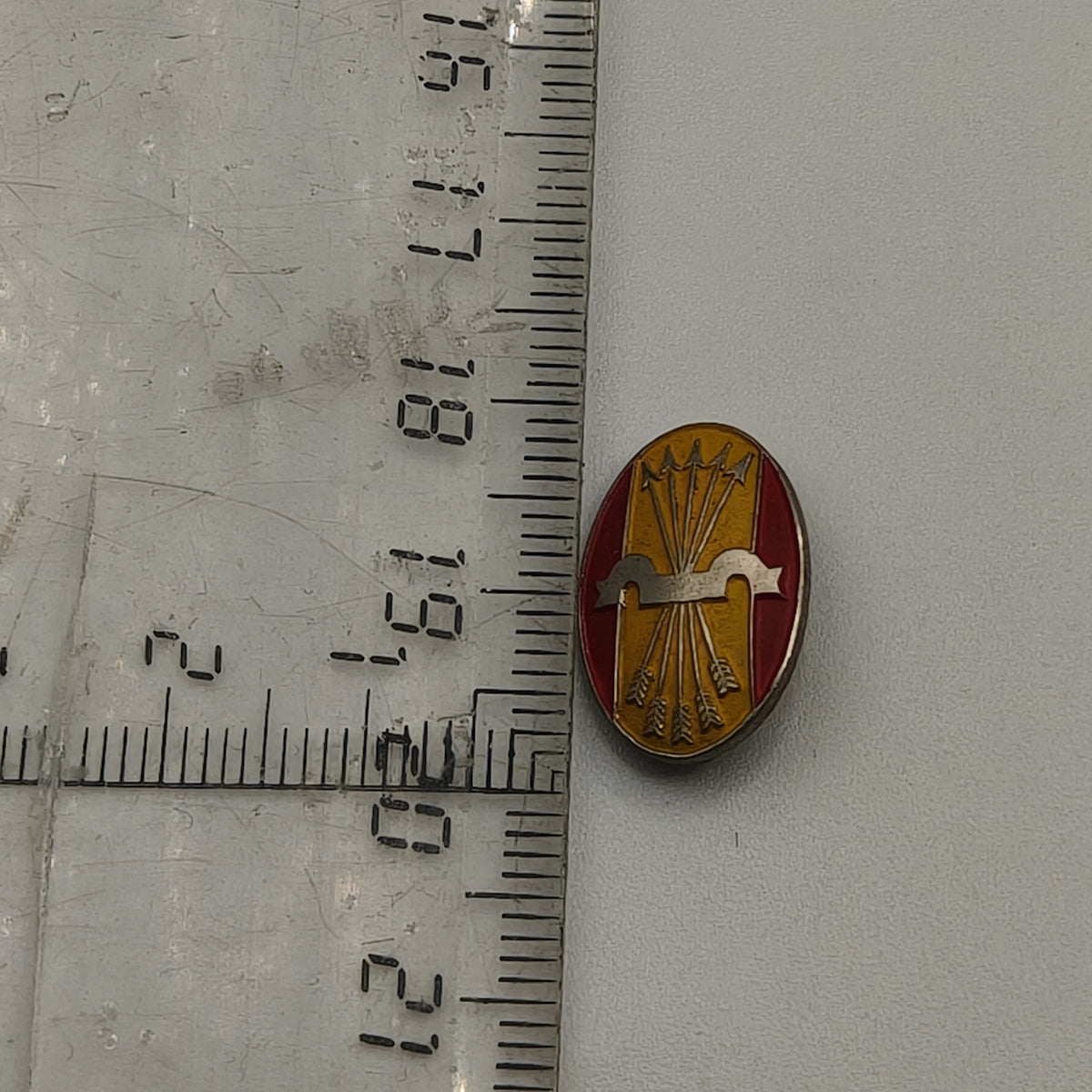 Spanish Civil War Badge, "Falange Española".