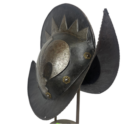 Morion Helm XVI