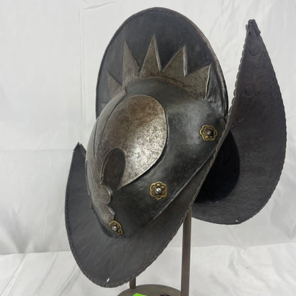 Morion Helm XVI