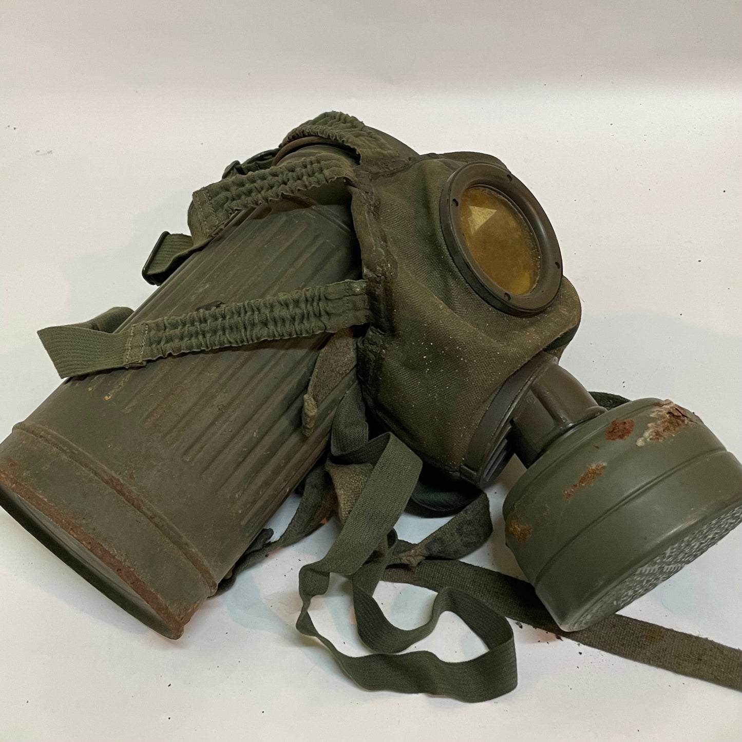 Máscara de gas alemana 2 guerra mundial