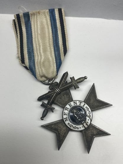 Cruz de bavaria al merito militar 2 clase con espadas WW1