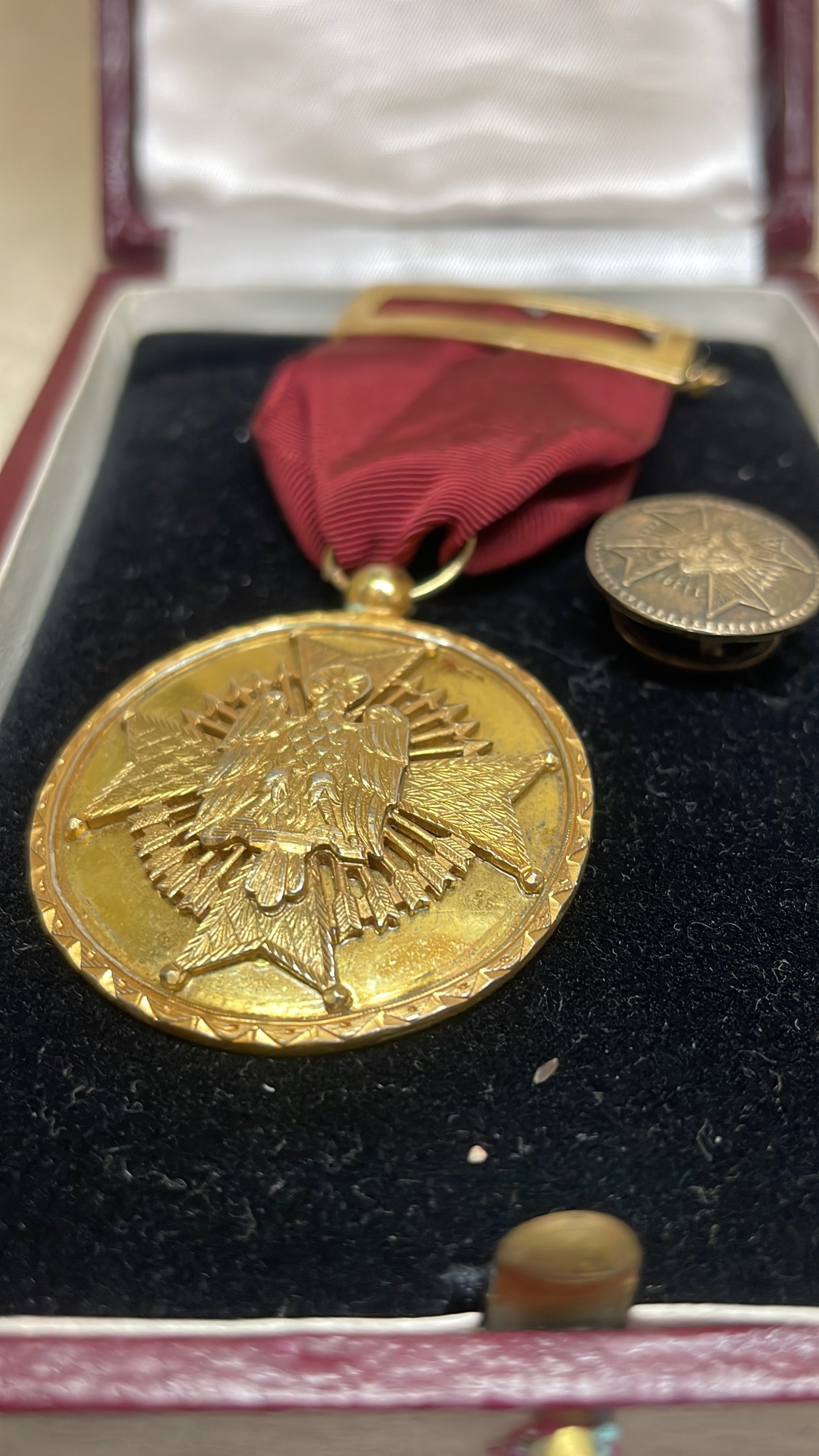 Medaille des Orden Cisneros Franco