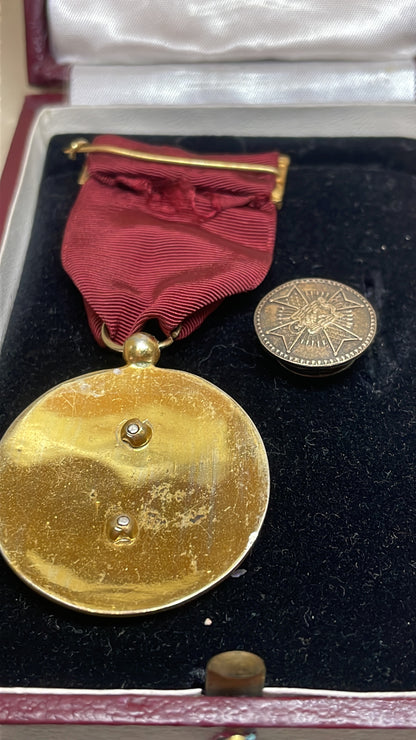 Medaille des Orden Cisneros Franco