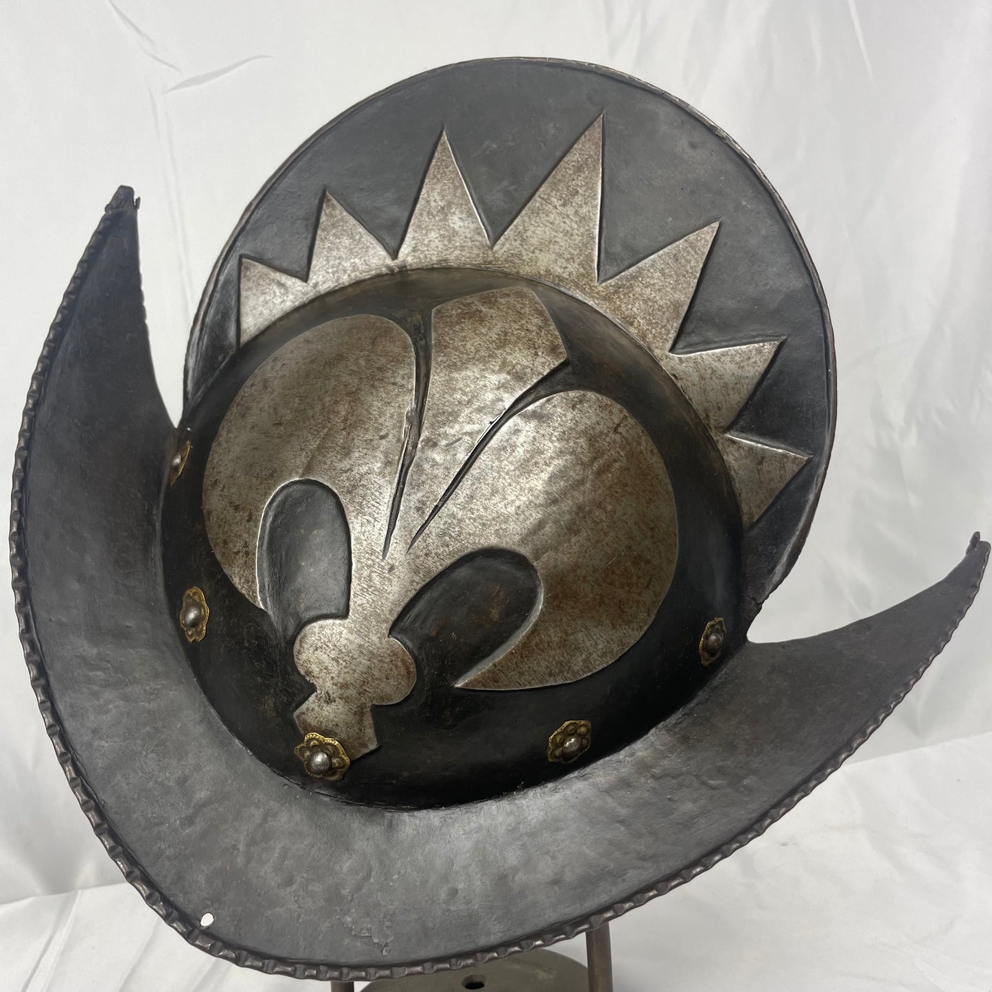 Morion Helm XVI