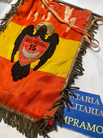 Bandera 15 División Guerra Civil España Bando Sublevado