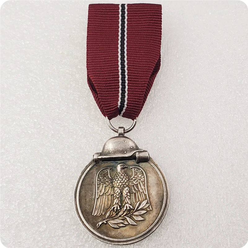 Kopie der Medaille „Winterschlacht im Osten“ des Zweiten Weltkriegs 1941/42 