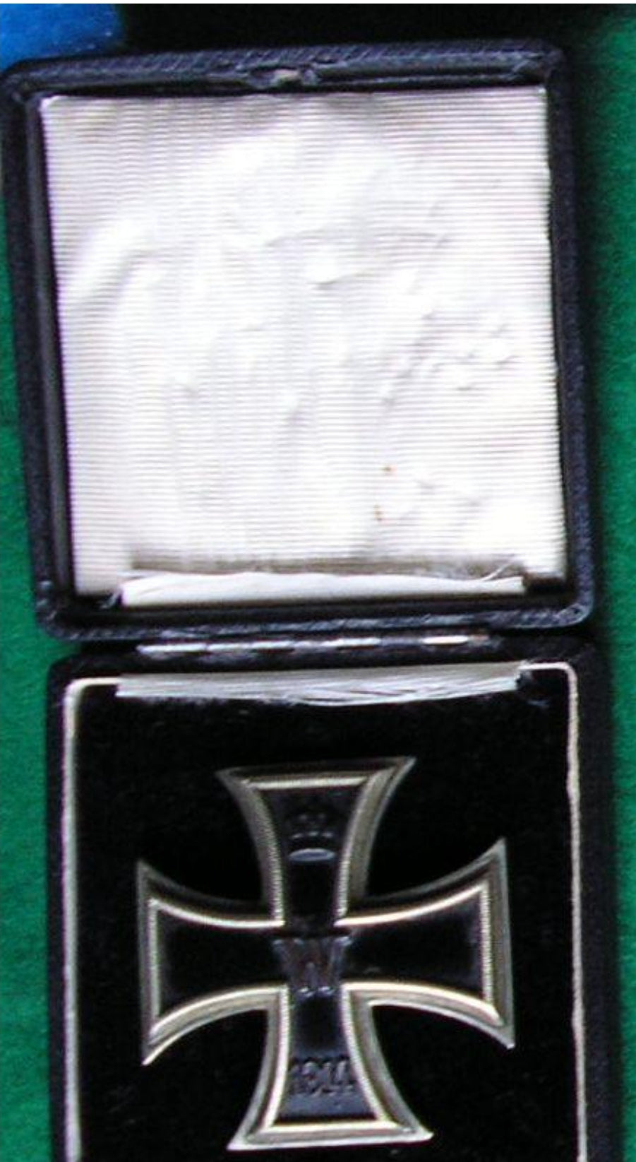 Eisernes Kreuz 1914 1. Klasse. Pin-Modell. In seinem schwarzen Konzessionskoffer 