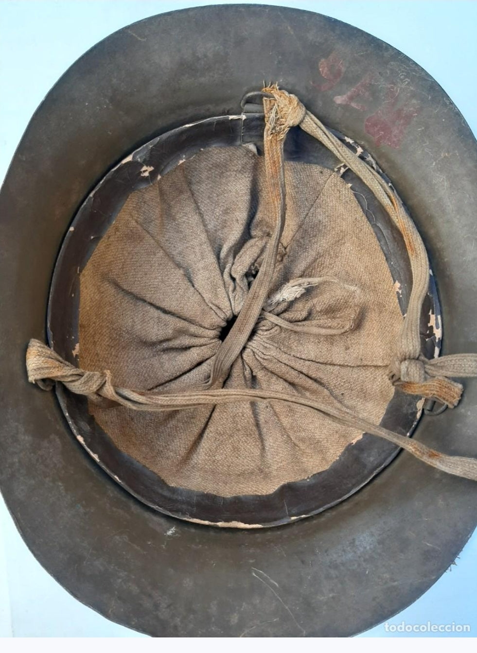 Spektakulärer japanischer Helm aus dem Zweiten Weltkrieg