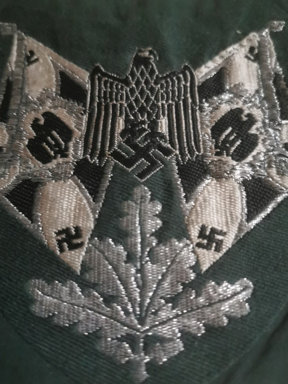 Schild des Fahnenträgers der Wehrmacht 