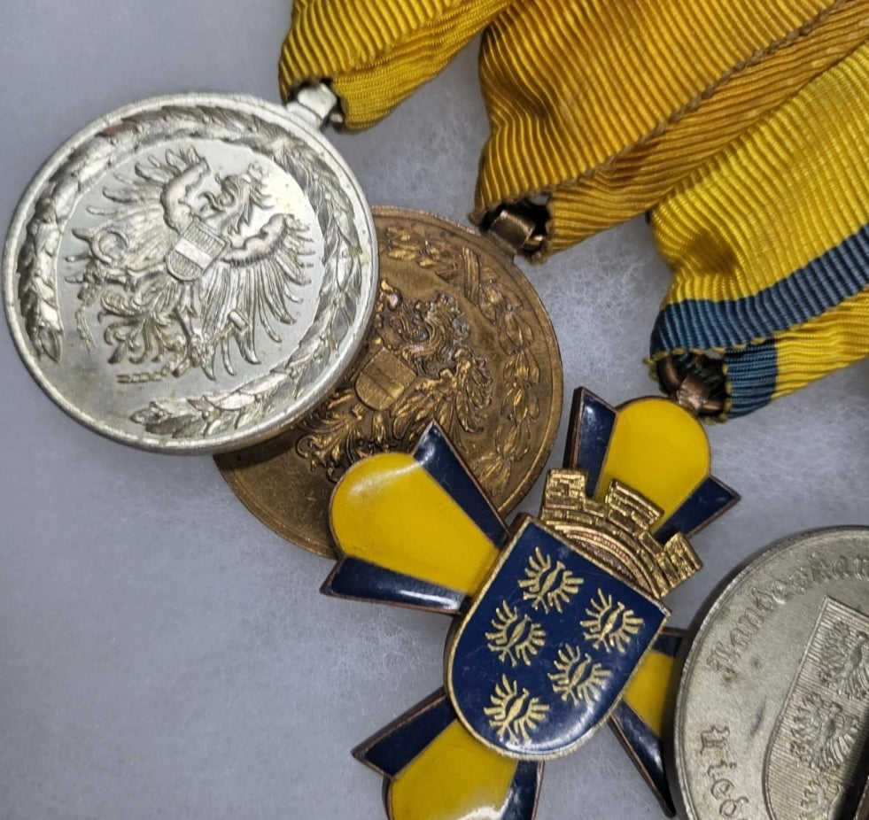 World War II pin medals