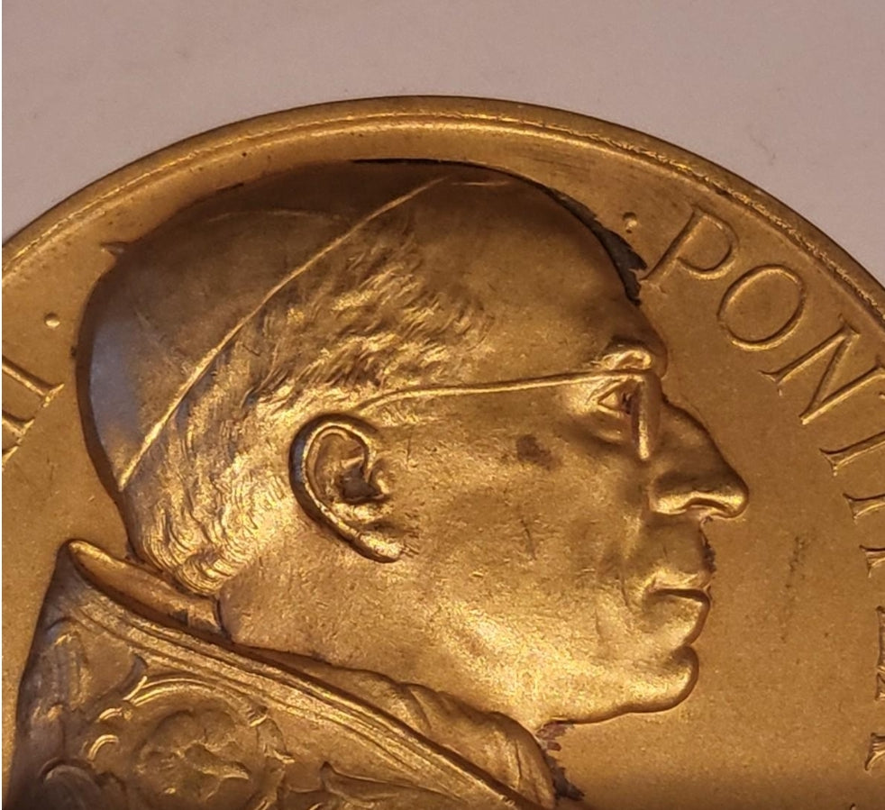 Medalla Papal Pío 12 
