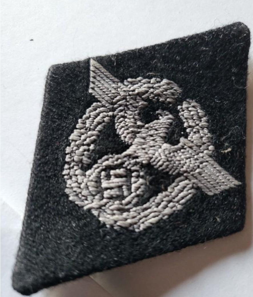 Second World War police service rhombus