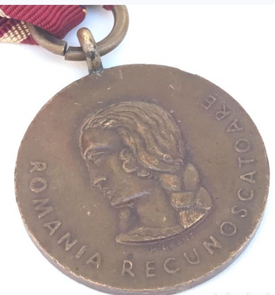 Medalla a la Cruzada Antibolchevique. 