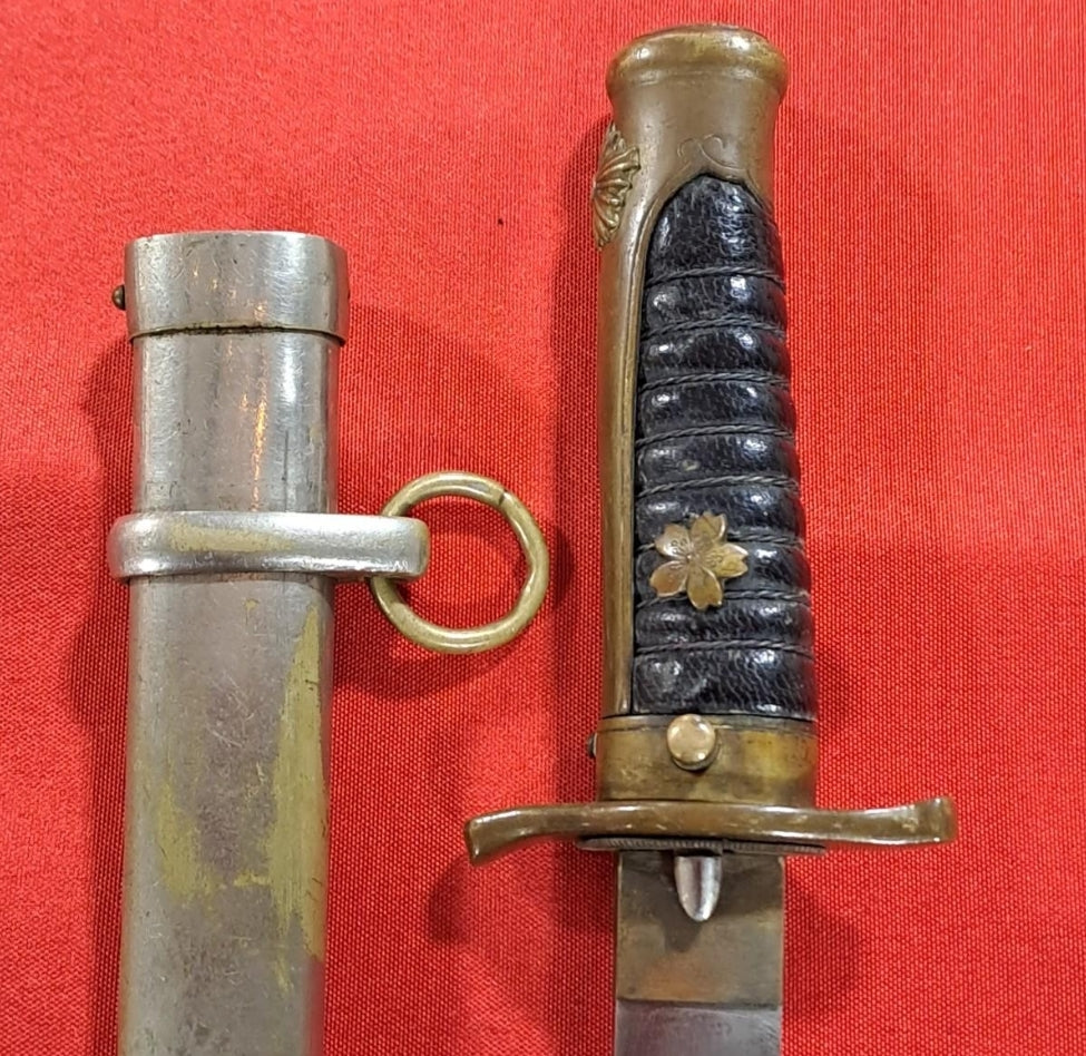 Japanese pilot dagger