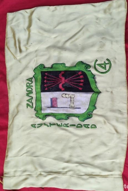 Bandera de una división de la OJE de Zamora 