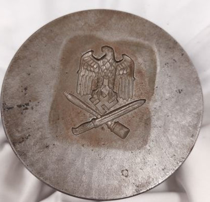 Troquel de insignia alemana de la Segunda Guerra Mundial para general de asalto
