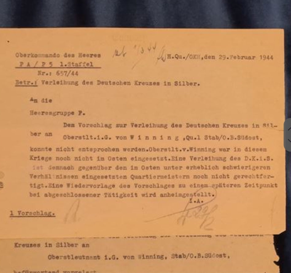 Terminado
 Cruz Alemana en Documentos de Plata