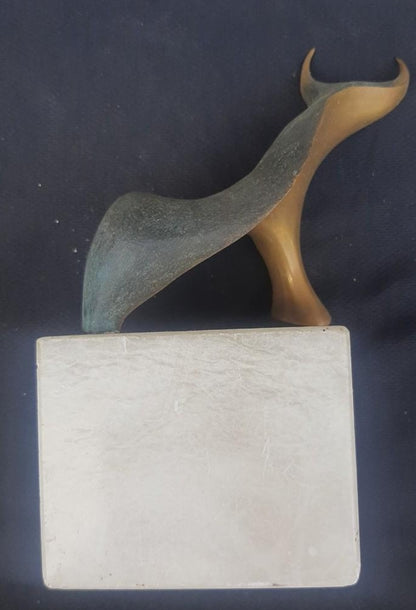 Abstrakte künstlerische Bronze von Ixidro 