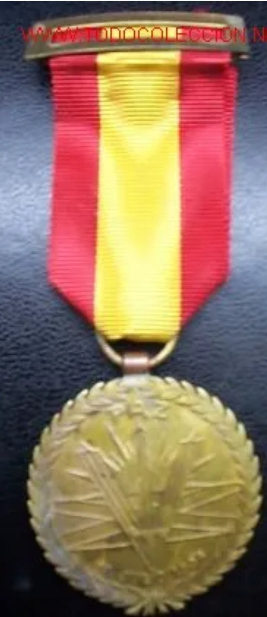 Medalla de la Victoria 1939. En bronce.