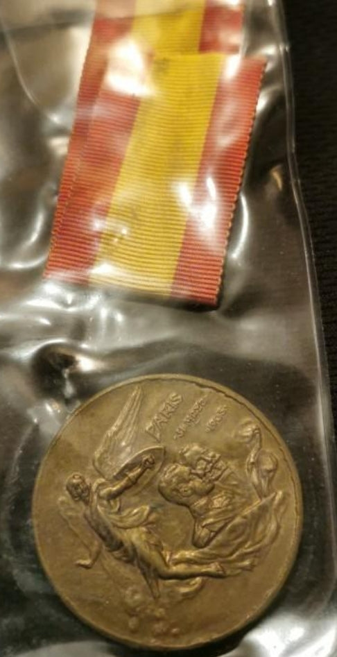 Alfonso XIII tribute medal