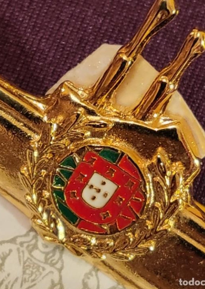 Buceo distintivo portugués en oro