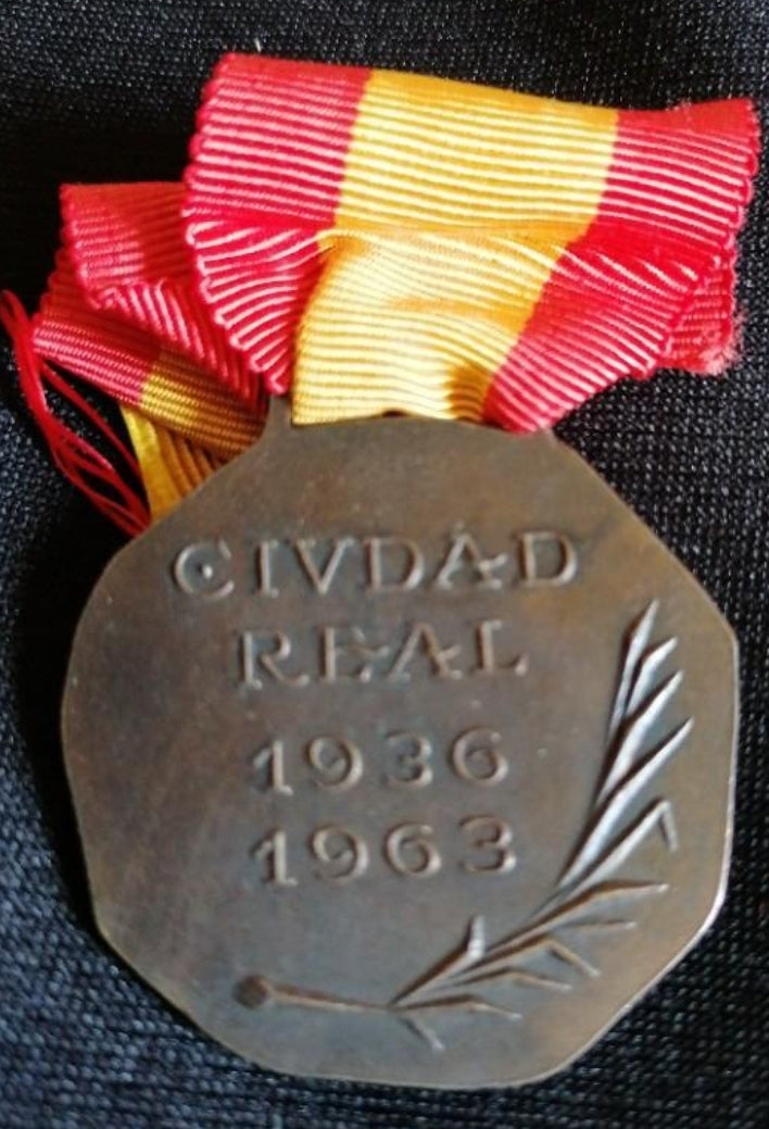 Ciudad Real-Medaille für seine Gefallenen 