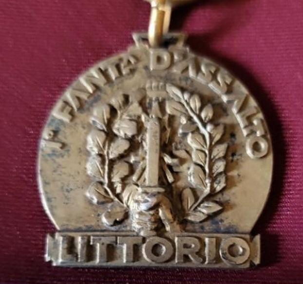 Littorio-Medaille in der Goldkategorie 