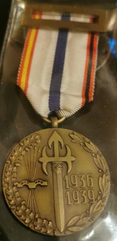 Medalla de los voluntarios de Galicia 