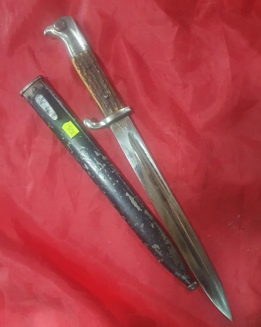 Original period bayonet