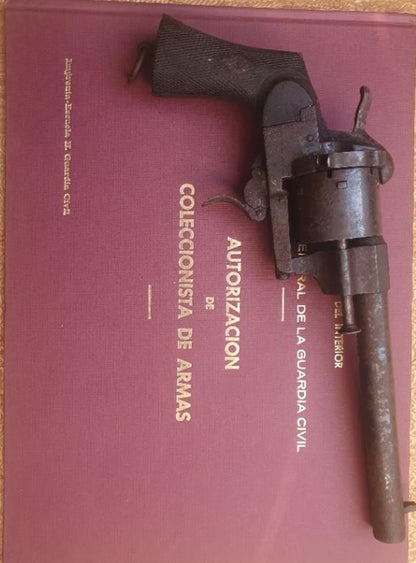 Revolver Spanish regulations