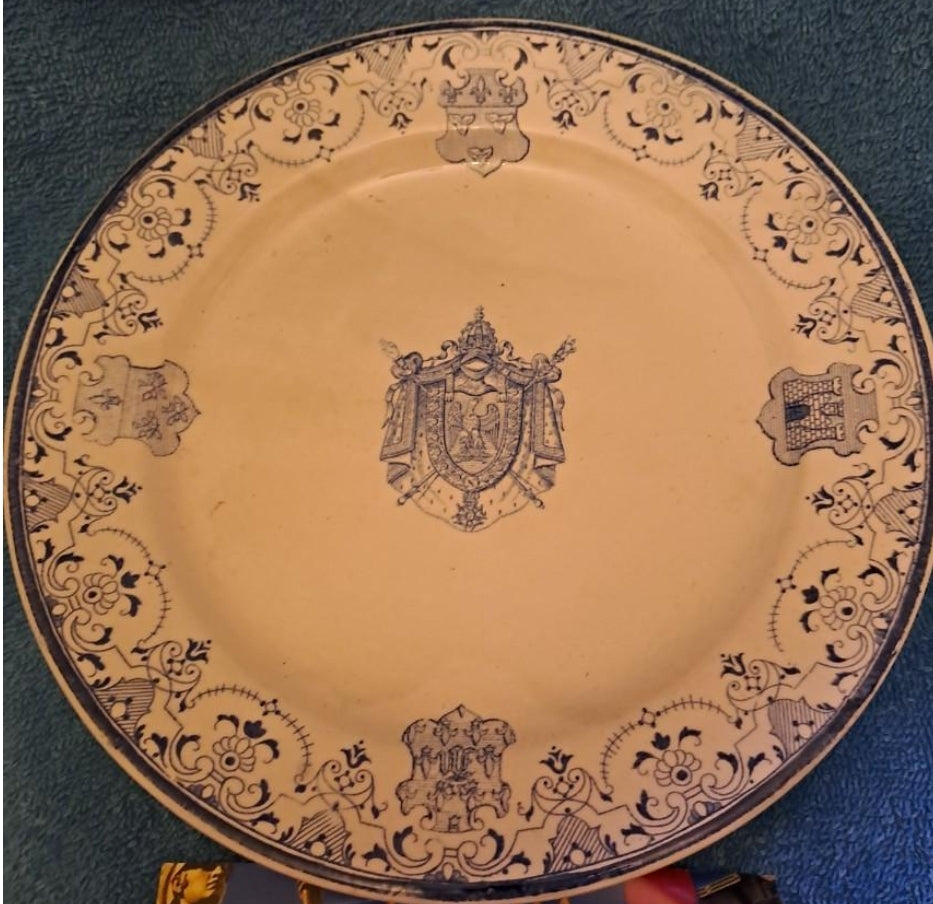 Napoleon's personal dinner plate 3