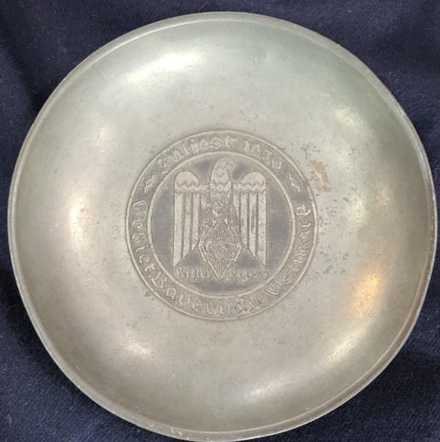 Dish with the Hitler Youth commemorative plate