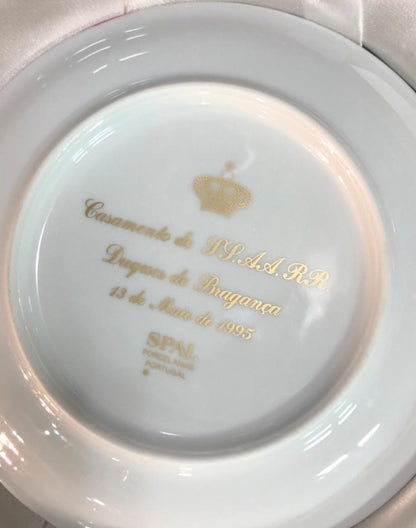 Dish with the coat of arms of the Portuguese royal house