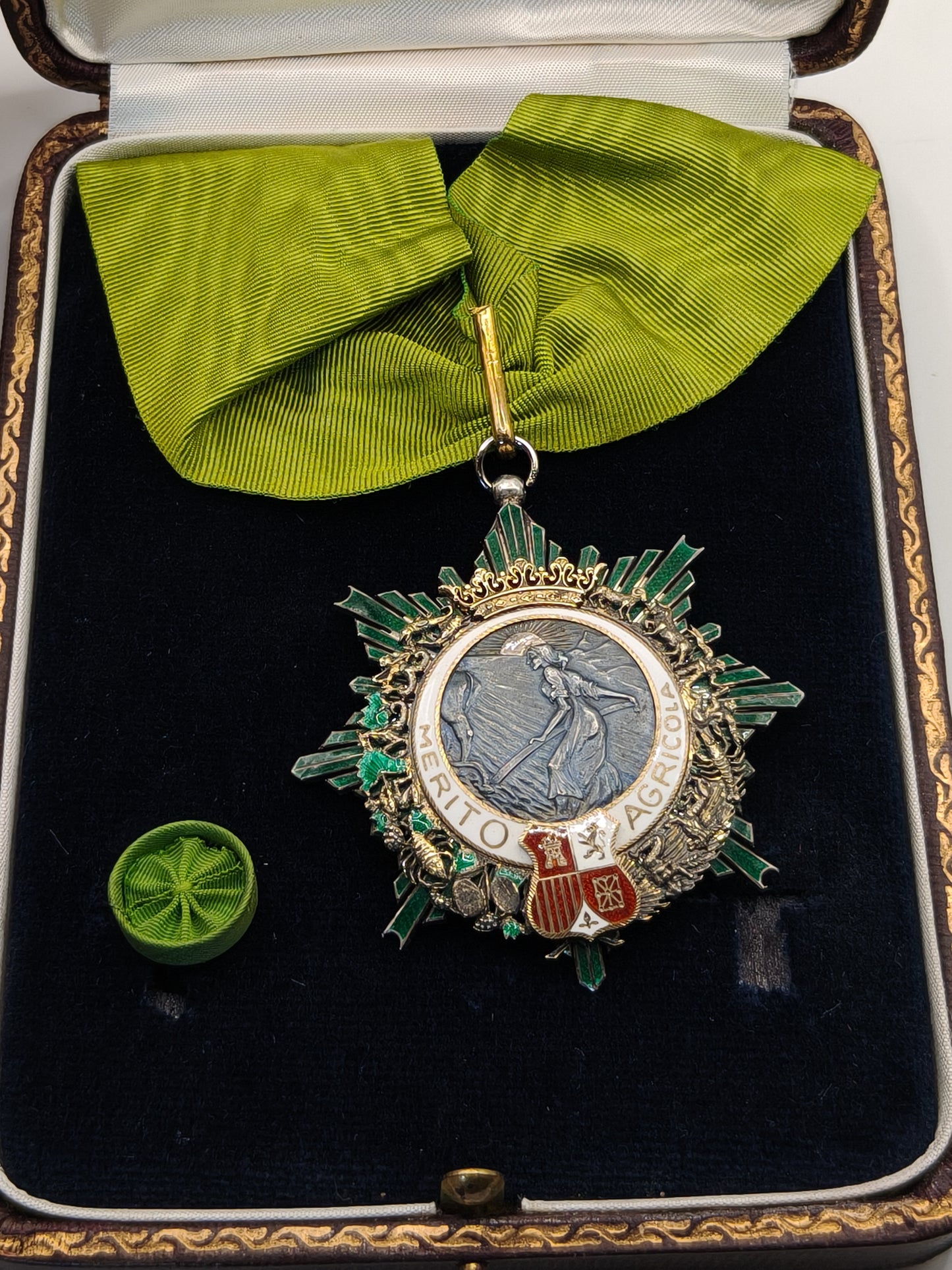 Agricultural Merit Order Neck Medal. Spain Franco's Period