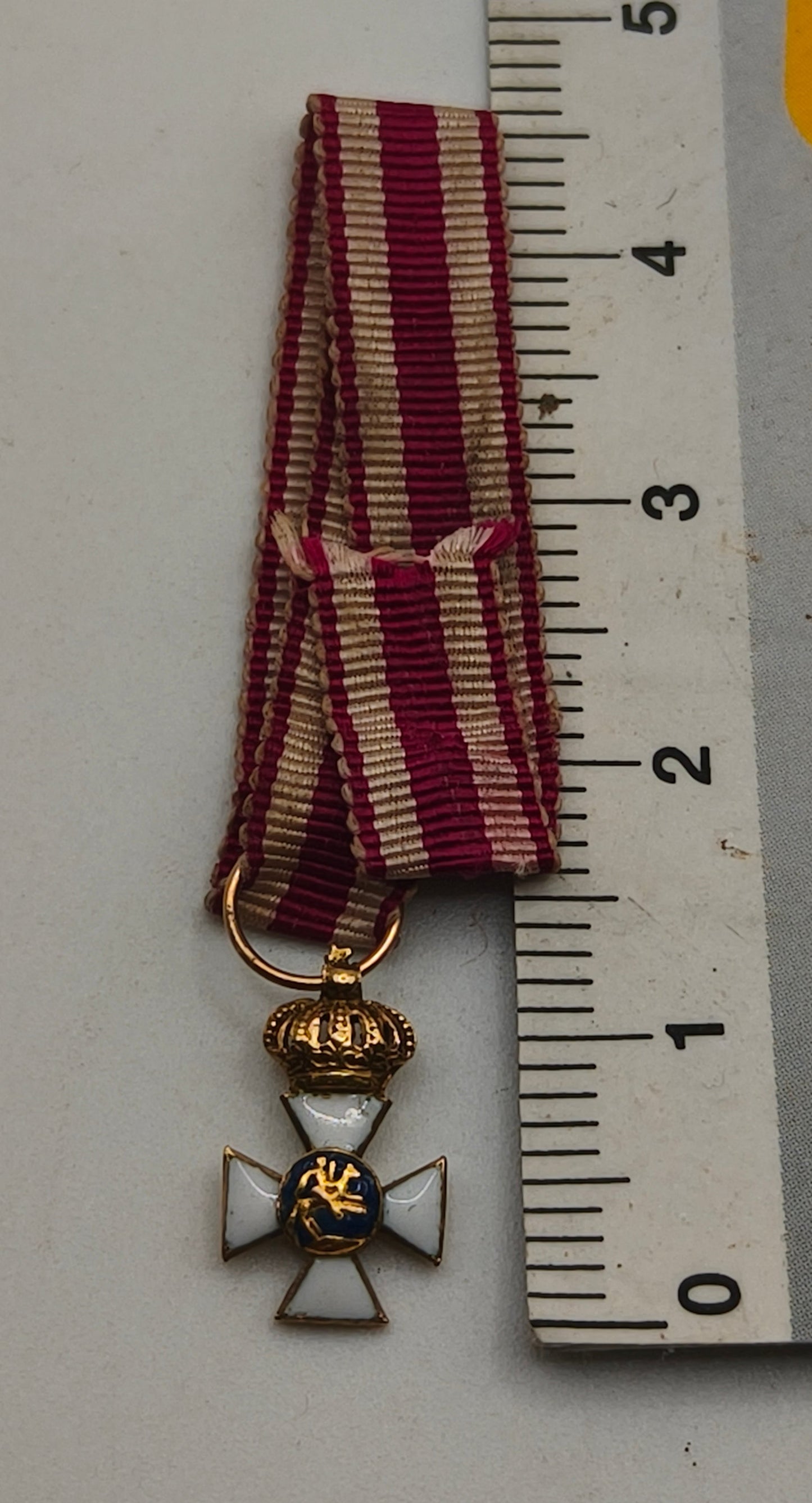 An San Hermenegildo Order Mini Medal made in gold. Ferdinand VII.