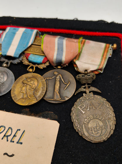 Pasador de medallas coloniales francesas