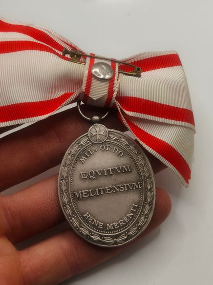 Medalla orden de Malta Dama