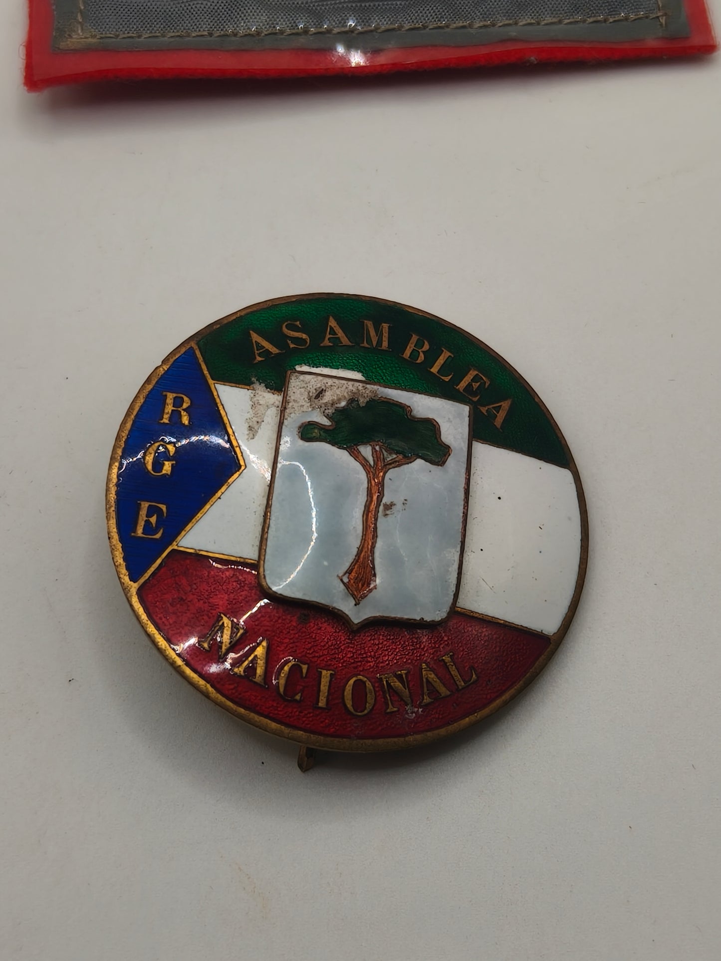 Equatorial Guinea Patch and Medal.