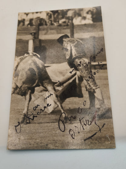 Foto con Autógrafo torero español. Siglo XX.