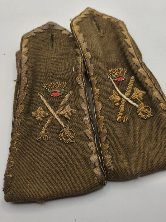 Major General Epaulettes . Franco's period Spain.