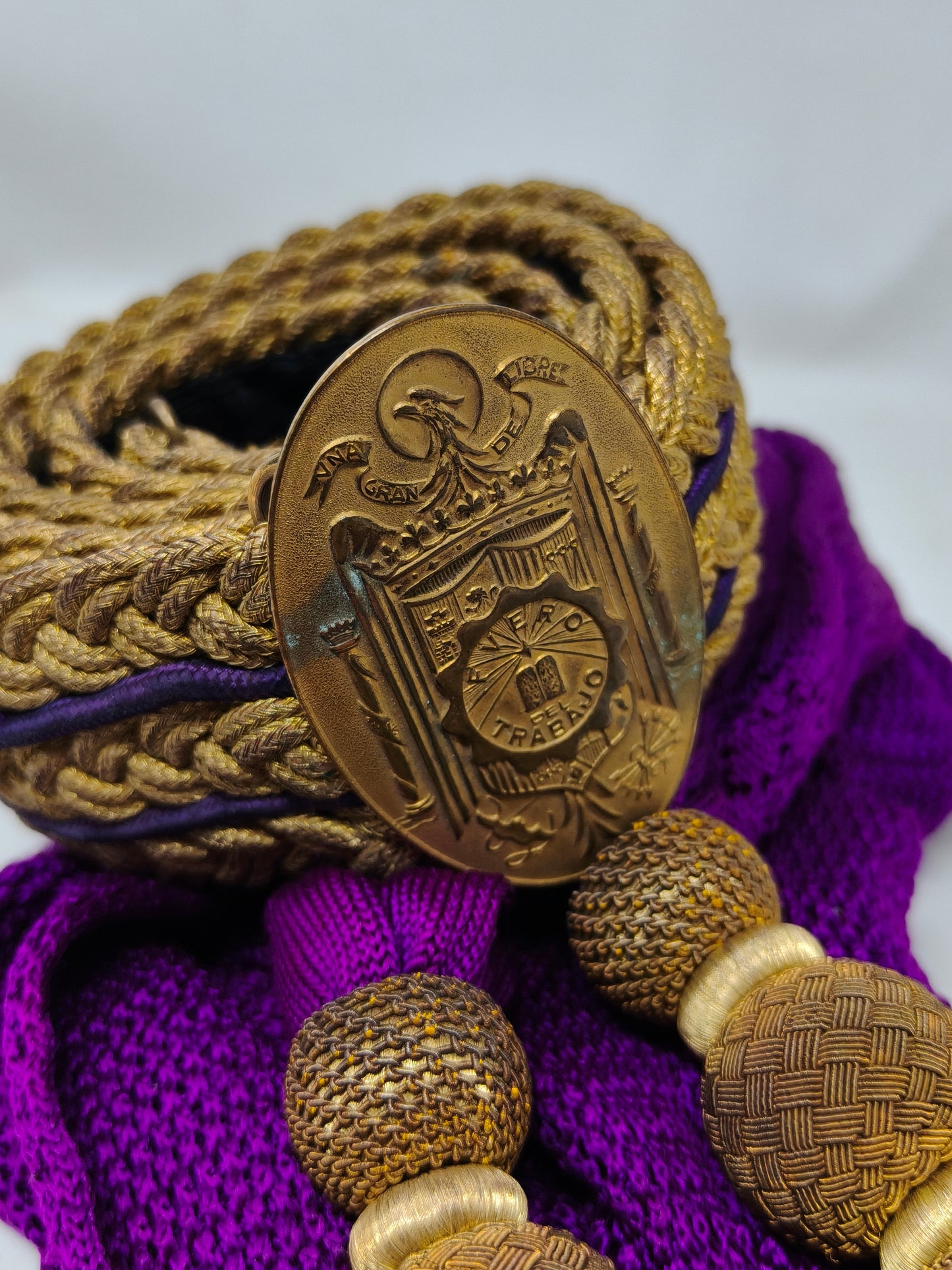 Conjunto correajes de jerarquía de Falange
