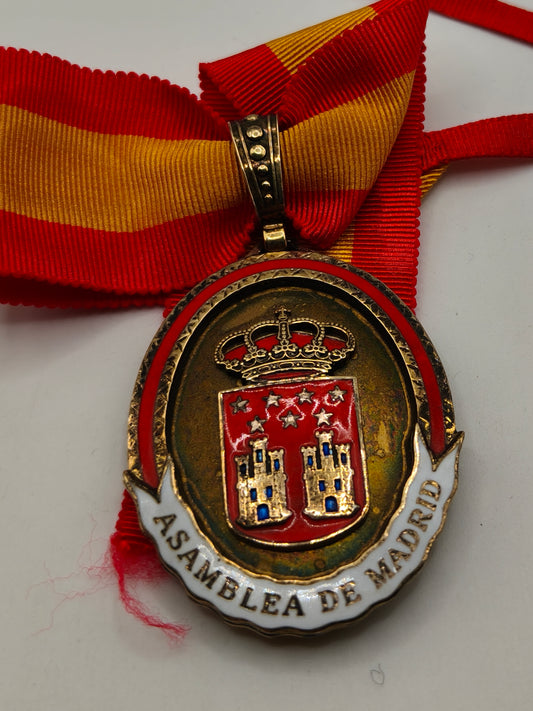 Medalla orden mérito civil Madrid